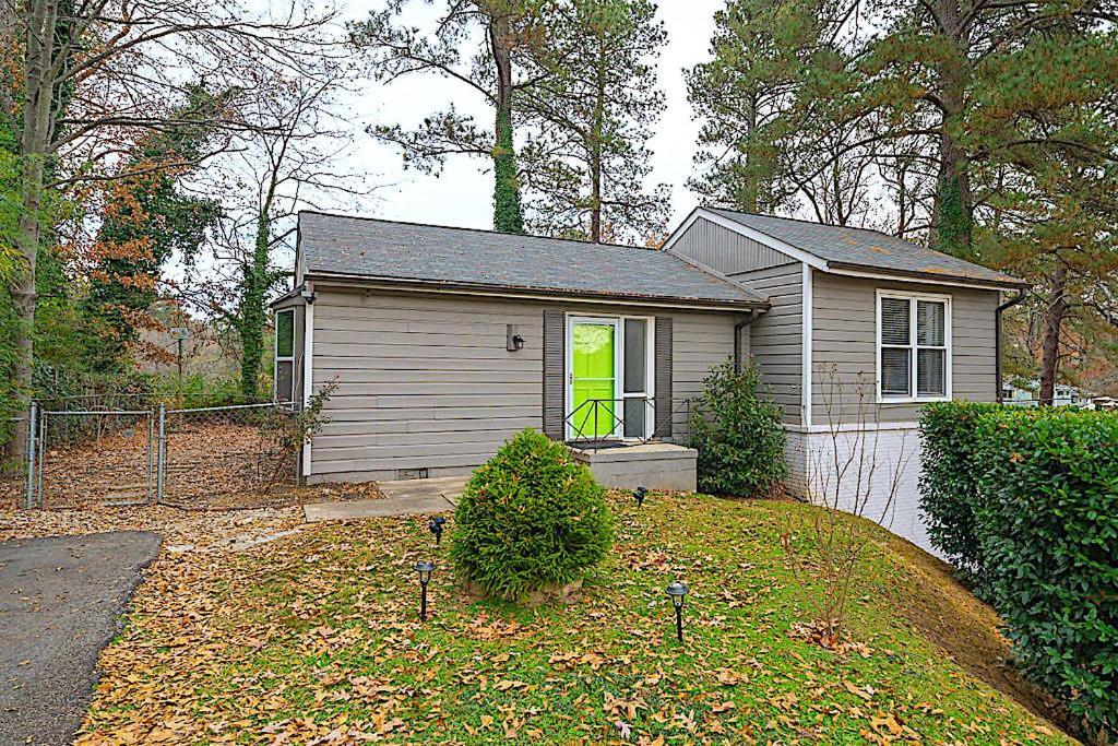 Goodkarma Rentals Refreshed Smyrna Home Near Battery Atl Half Mile To Interstate Atlanta Exterior photo